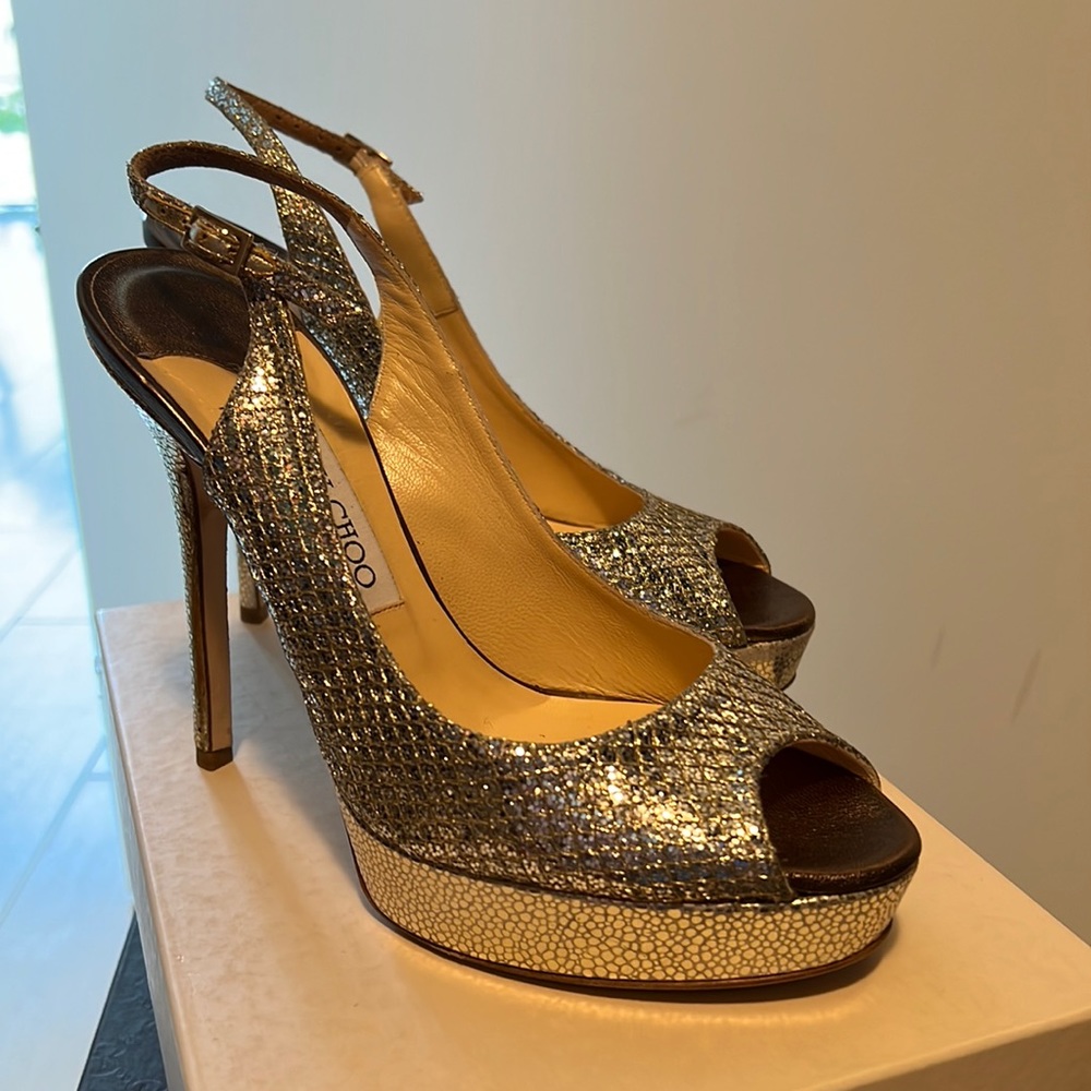 Gently worn Jimmy Choo glitter peep toe sling back heels. Size 38 w box